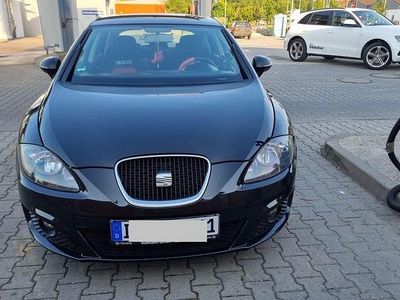 Gebraucht Seat Leon Style 125 PS (91 kW) 2010 Schwarz Kleinwagen