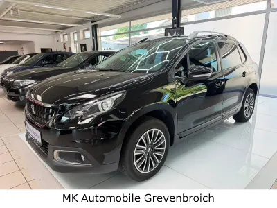 Gebraucht Peugeot 2008 Active 82 PS (60 kW) 2019 Schwarz SUV