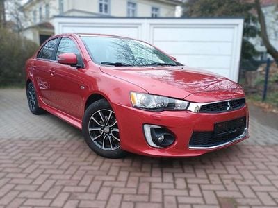 Gebraucht Mitsubishi Lancer Top 117 PS (86 kW) 2016 Rot Limousine