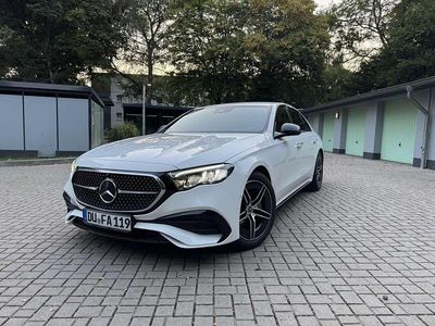Mercedes E200