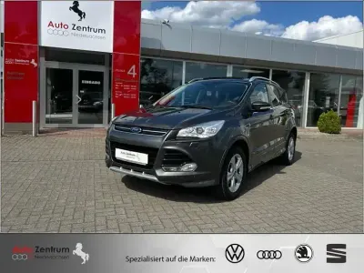 Gebraucht Ford Kuga Individual 150 PS (110 kW) 2016 Magnetic SUV