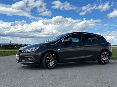 Gebraucht Opel Astra Innovation 200 PS (147 kW) 2016 Grau Limousine