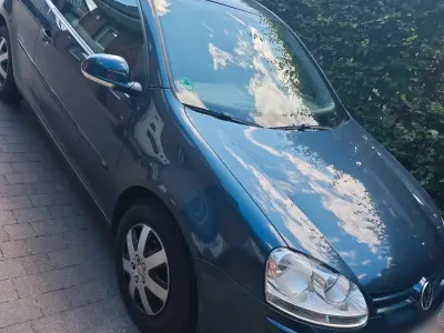 Gebraucht VW Golf V United 80 PS (58 kW) 2008 Blau Kleinwagen