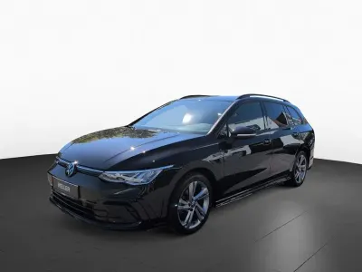 Usata VW Golf VIII R-line 150 CV (110 kW) 2024 Nero Utilitaria