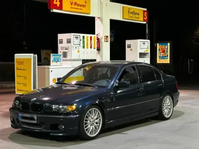 Gebraucht BMW 320 M Sport 170 PS (125 kW) 2003 Blau Limousine