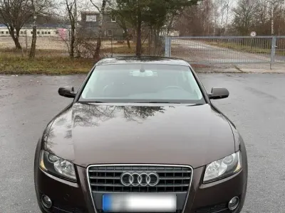 Gebraucht Audi A5 Sportback Design 143 PS (105 kW) 2011 Braun Kleinwagen