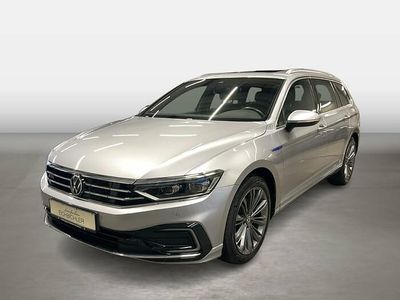 Gebraucht VW Passat GTE 218 PS (160 kW) 2023 Pyritsilber Kombi