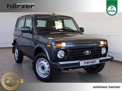 Second-hand Lada niva 83 CP (61 kW) 2021 Gri SUV