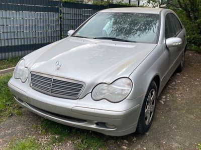 gebraucht Mercedes C220 / 2003 Baujahr