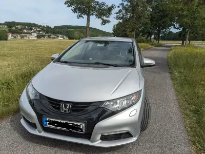 Gebraucht Honda Civic Comfort 120 PS (88 kW) 2014 Silber Limousine