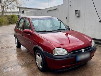 Gebraucht Opel Corsa 60 PS (44 kW) 1997 Rot Kleinwagen