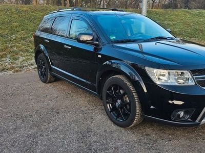 Gebraucht Dodge Journey 170 PS (125 kW) 2016 Schwarz SUV