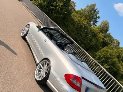 Gebraucht Mercedes CLK350 AMG 272 PS (200 kW) 2006 Silber Cabrio
