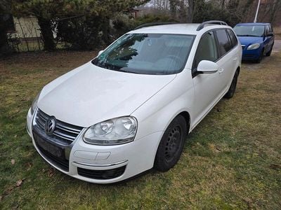 Weiß Gebraucht 2009 VW Golf V Kombi | 799 € (Guter Preis)