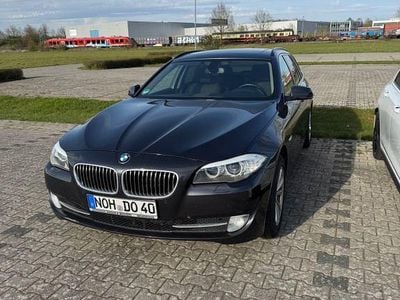Gebraucht BMW 520 184 PS (135 kW) 2013 Grau Kombi