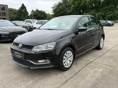 Gebraucht VW Polo LOUNGE 90 PS (66 kW) 2015 Schwarz Kleinwagen