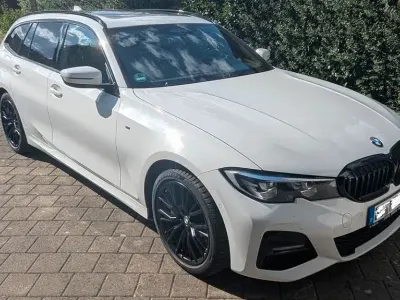 Gebraucht BMW 330 M Sport 265 PS (194 kW) 2020 Weiß Kombi