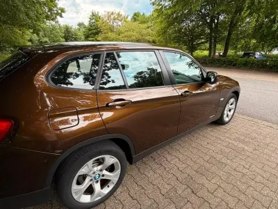 Gebraucht BMW X1 143 PS (105 kW) 2011 Braun SUV