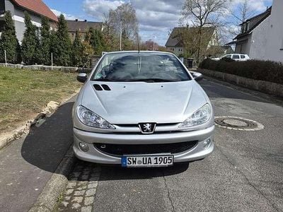 Gebraucht Peugeot 206 CC Quiksilver 109 PS (80 kW) 2004 Cabrio