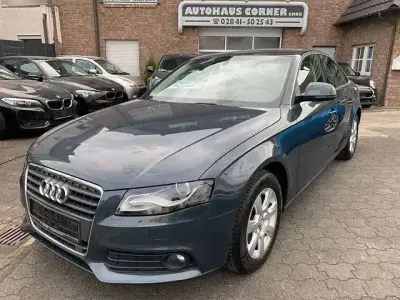 Gebraucht Audi A4 Ambiente 120 PS (88 kW) 2009 Meteorgrau perleffektlackieru (metallic) Limousine