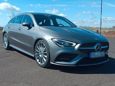 Gebraucht Mercedes CLA220 Shooting Brake AMG line 190 PS (139 kW) 2019 Grau Kombi