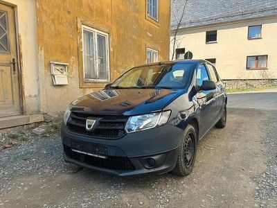 Gebraucht Dacia Sandero 75 PS (55 kW) 2014 Blau Limousine