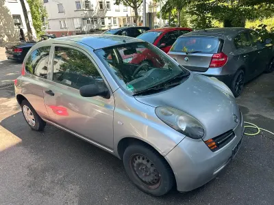 Gebraucht Nissan Micra 65 PS (47 kW) 2003 Silber Kleinwagen