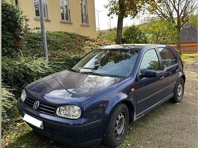VW Golf IV