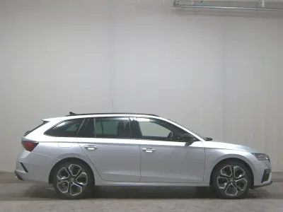 Brugt Skoda Octavia RS 200 HK (147 kW) 2022 Sølv Stationcar