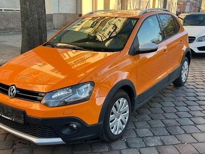 Gebraucht VW Polo Cross 105 PS (77 kW) 2011 Orange Kleinwagen