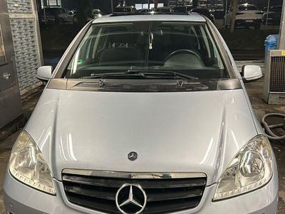 Gebraucht Mercedes A160 95 PS (69 kW) 2010 Blau Van / Kleinbus