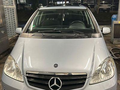 Blau Gebraucht 2010 Mercedes A160 Van / Kleinbus | 5.000 € (Fairer Preis)