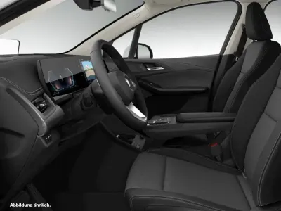Gebraucht BMW 220 Active Tourer Luxury Line 156 PS (114 kW) 2025 Alpinweiss Van / Kleinbus