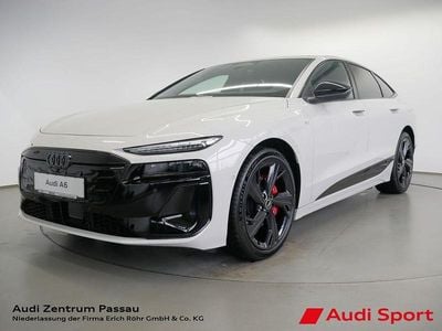 Neu Audi e-tron Business 314 kW (428 PS) 2026 Beige SUV