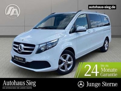 Mercedes V220