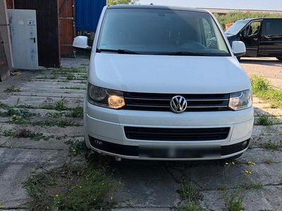 Gebraucht VW Multivan 180 PS (132 kW) 2012 Weiß Van
