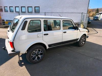 Lada niva