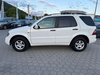 Mercedes ML320