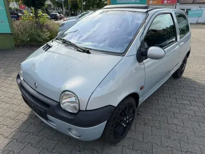 Gebraucht Renault Twingo Privilege 75 PS (55 kW) 2002 Grau Kleinwagen