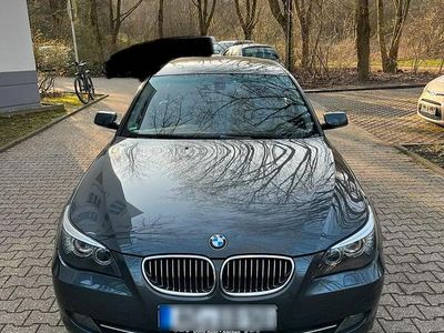 Gebraucht BMW 560L 197 PS (144 kW) 2009 Grau Limousine