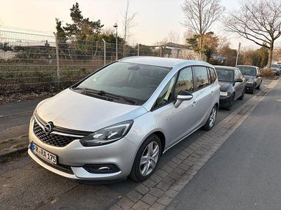 Gebraucht Opel Zafira Business Edition 135 PS (99 kW) 2018 Silber Van / Kleinbus