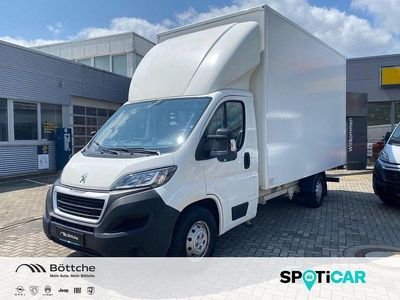 Gebraucht Peugeot Boxer 140 PS (102 kW) 2021 Lack weiss banquise/deckende lackierung Van