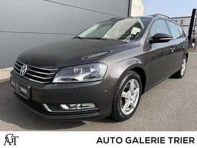 Usata VW Passat Trendline 140 CV (102 kW) 2011 Grigio Berlina