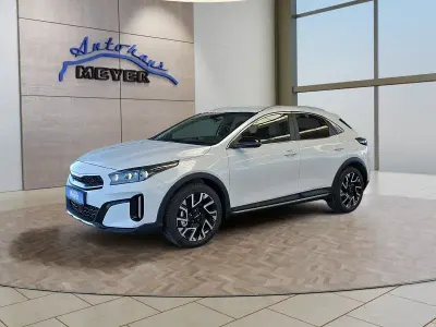Neu Kia XCeed 150 PS (110 kW) 2026 Weiß SUV