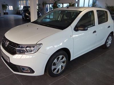 Gebraucht Dacia Sandero Comfort 101 PS (74 kW) 2020 Weiß Limousine