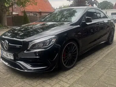 Gebraucht Mercedes CLA45 AMG AMG 381 PS (280 kW) 2016 Schwarz Coupé