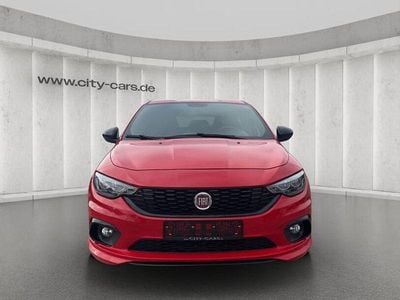 Gebraucht Fiat Tipo S 120 PS (88 kW) 2019 Rot Limousine