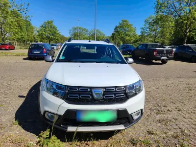 Usata Dacia Sandero Prestige 90 CV (66 kW) 2019 Bianco Utilitaria