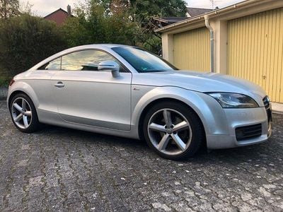 Second-hand Audi TT S-Line 200 CP (147 kW) 2009 Argintiu Coupe