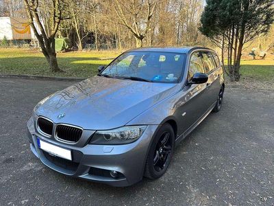 Gebraucht BMW 320 M Sport 184 PS (135 kW) 2012 Grau Kombi